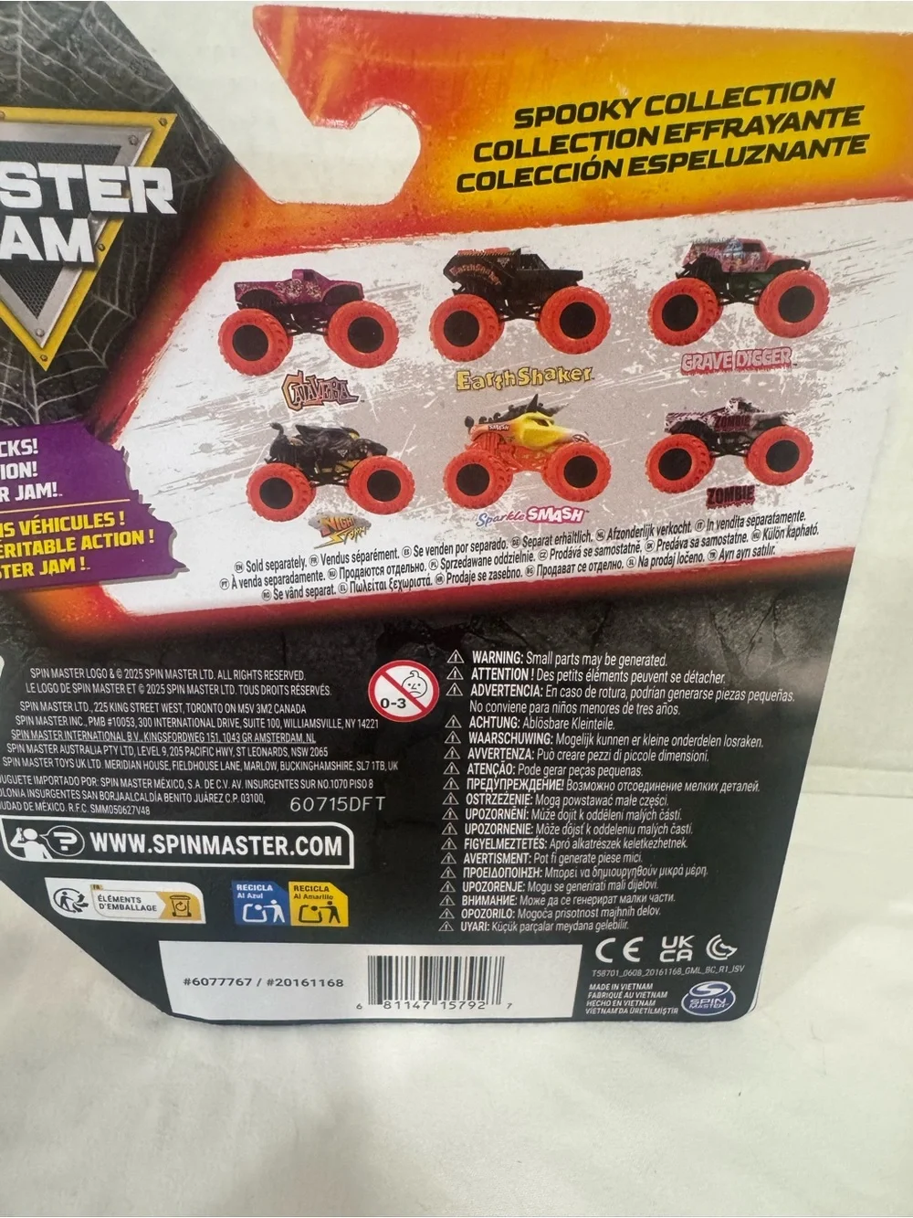 Sparkle Smash Monster Jam Spooky collection Toy